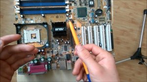 Урок 8  Причины зависания ПК на логотипе материнки