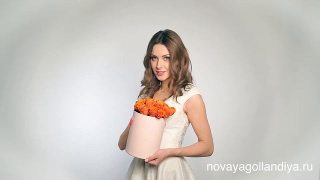 15 оранжевых роз в маленькой розовой коробке смотреть онлайн