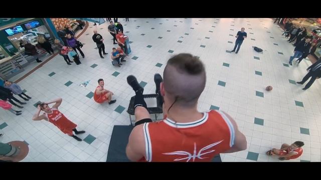 PUSH TO ADD ACTION | Dunking Devils feat. Flipping Art & Da Move смотреть онлайн