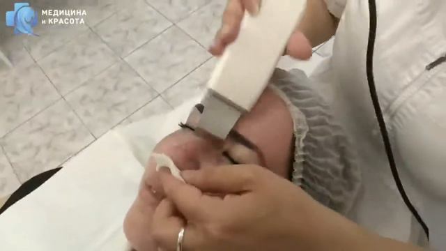 Комбинированная чистка лица в клинике "Медицина и Красота на Павелецкой" смотреть онлайн