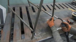 Складные слесарные козлы из профильной трубы. Folding locksmith stands from a profile pipe. DIY