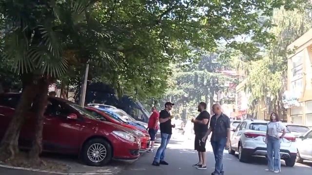 Срочная новость. Горит здание в центре Сочи. смотреть онлайн