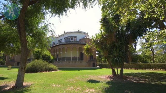 Sevilla 4K | Tour of Seville, Spain смотреть онлайн