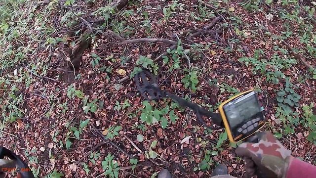 На старой деревне с Garrett Apex смотреть онлайн