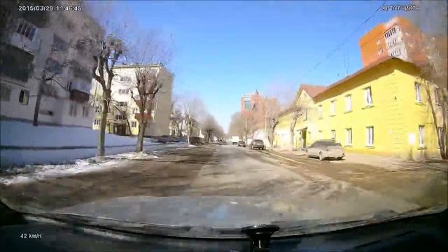 По встречке Уфа. www.vk.com/avto102help смотреть онлайн