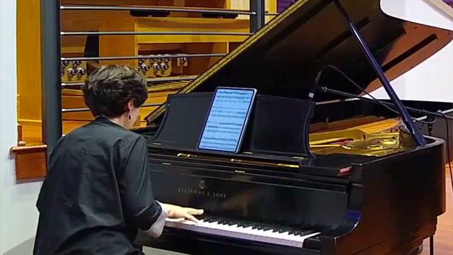 Sam Au Yeung - Rhapsody for Alto Saxophone and Orchestra or Piano (Movement I) by André Waignein смотреть онлайн
