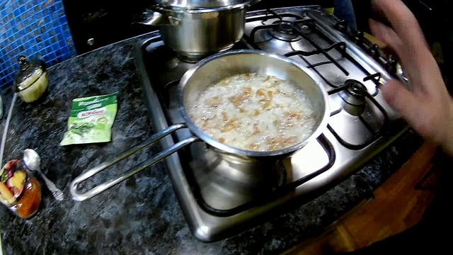 Суп из пельменей