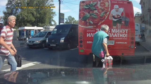 Тупые кегли дальтоники прут под колеса... смотреть онлайн