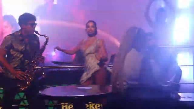 COCO BONGO LIVE MIDCOVID смотреть онлайн