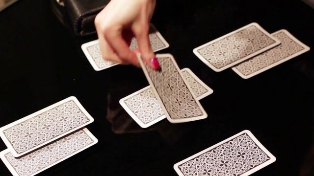 Гадание на картах Таро смотреть онлайн