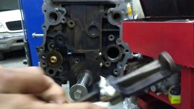 Hilux Tacoma 2.7 reconstrucción de motor (3) смотреть онлайн