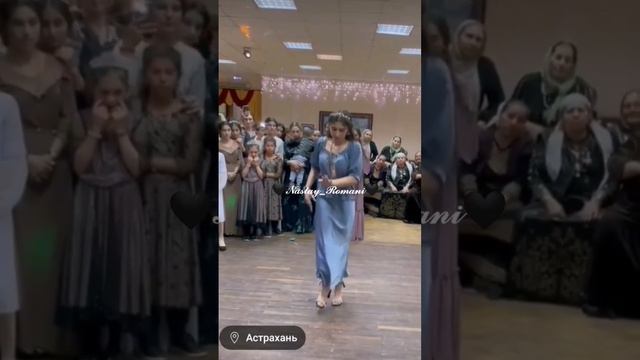 ПрЕкРаСнАя?? ЦыГаНоЧкА ✊?⚜️МиЛа ТанЦуЕт??Всё Зимино видео не ❌брать смотреть онлайн