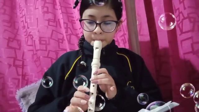 Solo le pido a Dios - Mercedes Sosa (Angie Castrillón flute Cover) Music class by Miss Karina. смотреть онлайн