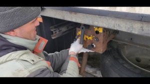 Замена#крана#управления#тормозами#прицепа#Шмиц#