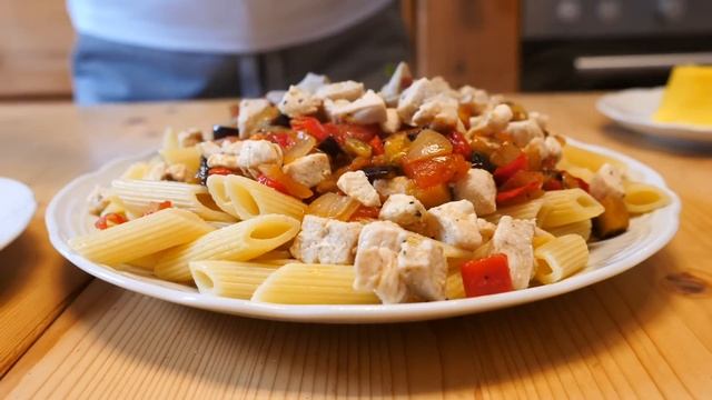Как НАКОРМИТЬ семью ВКУСНО и НЕДОРОГО | (Выпуск 12) смотреть онлайн