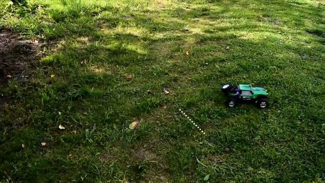 Радио управляемый багги HBX 12889. Настырно пытается вездеходить смотреть онлайн