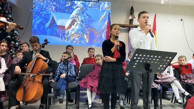 «Шли Иосиф с Марией» часть классического произведения «Паломничество» || Перебиковски смотреть онлайн