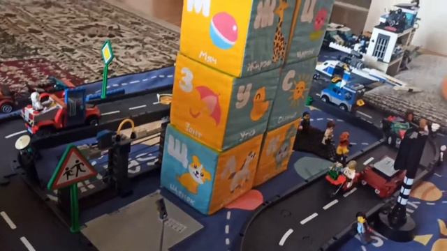 Самый большой Лего Город. смотреть онлайн