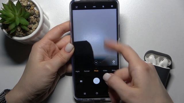 Как настроить быстрый запуск с помощью двойного нажатия кнопки "вниз" на телефоне Vivo Y33S? смотреть онлайн