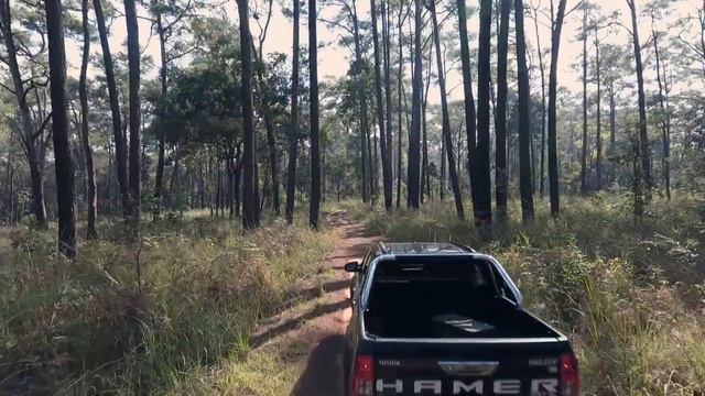 HAMER 4X4 ACCESSORIES ON TOYOTA HILUX REVO смотреть онлайн