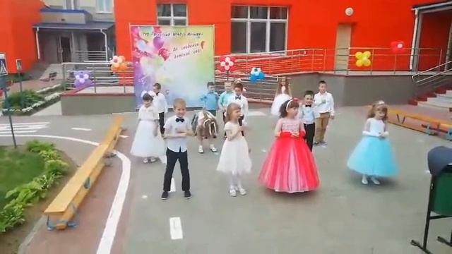 Выпускной в саду у сына 5 часть. смотреть онлайн