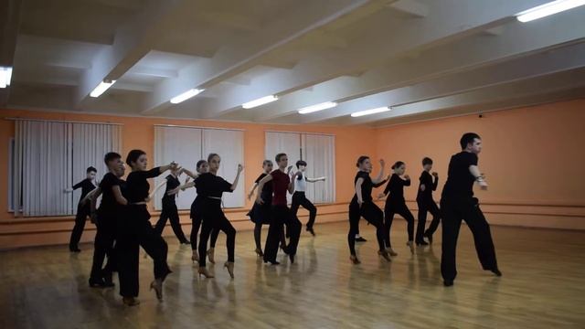 Скользящие дверца танец румба, партия партнерши. смотреть онлайн