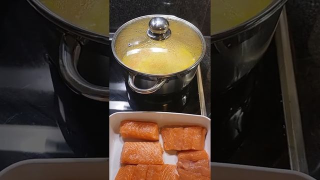 лосось половина в финский суп)) половина в духовку)))