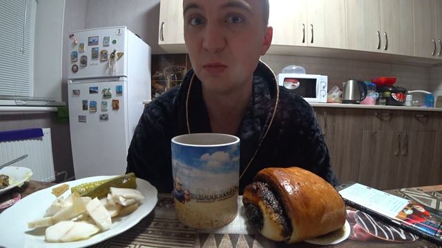 МУКБАНГ ВКУСНЫЙ УЖИН, ЕМ МНОГО ЕДЫ НА НОЧЬ смотреть онлайн