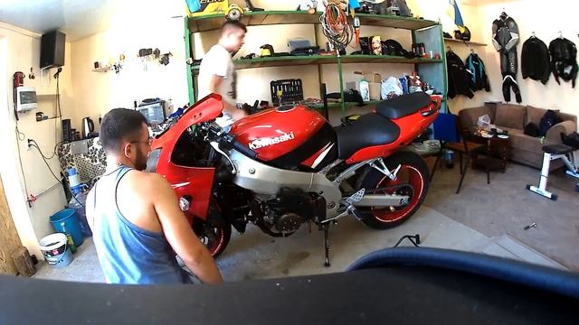 Ninja ZX9R TimeLapse motorcycle assembly Сборка мотоцикла смотреть онлайн