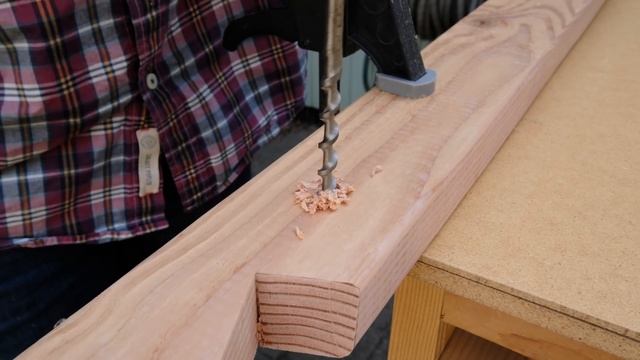 The PERFECT folding sawhorse and how to EASILY build one! смотреть онлайн