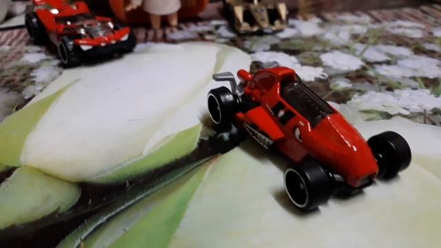 Hot Wheels распаковка забавных гоночных моделек из мейн машинок, обзор моей коллекции #43 выпуск смотреть онлайн