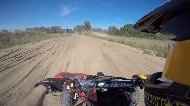 Honda TRX450R vs Suzuki LTR450 смотреть онлайн