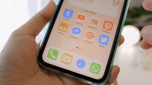 What's on my phone, cute wallpaper смотреть онлайн