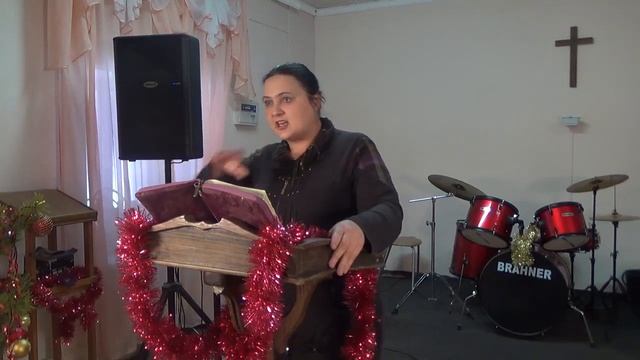 Любовь или Бог. Лариса Шугурова. Церковь "Живое Слово" г. Кузнецк смотреть онлайн