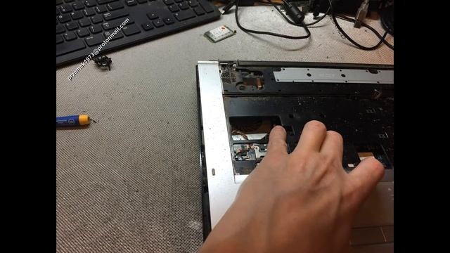 Samsung R60 disassembly power jack heat pipe cooler fan clean, wymiana, jak rozłożyć смотреть онлайн