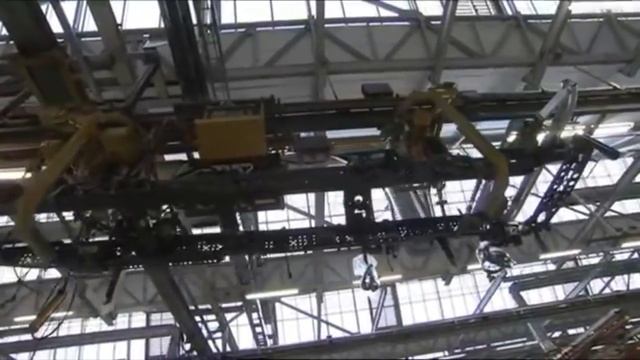 How It's Made Sublime Mercedes Benz Truck Cab Extreme Factory Production Line Before After CNC смотреть онлайн