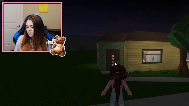 I Went to His Old GIRLFRIEND's House.. (Roblox Bloxburg Roleplay) смотреть онлайн