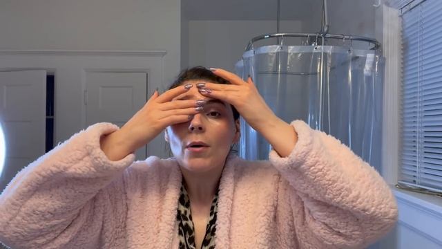 I tried Vintage Frownies Facial Patches for a week! Do they work? смотреть онлайн