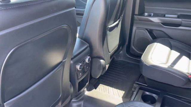 ? 2020 Ford Explorer XLT Oxford White | Wynn Odom Ford смотреть онлайн
