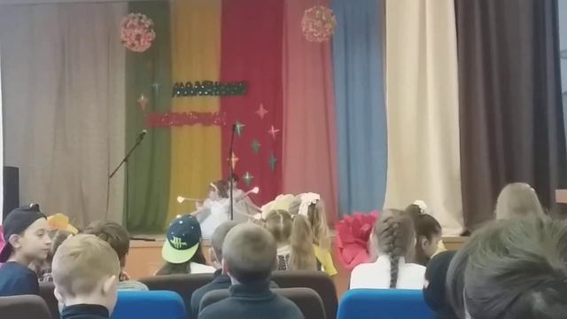 Танец со свечами нежный для маленьких девочек смотреть онлайн