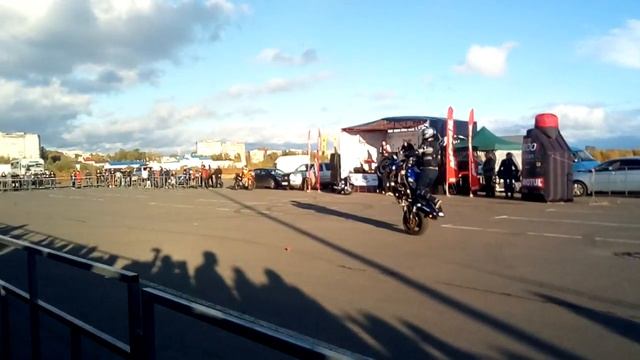 Закрытие мото сезона Ярославль 2017, у Вернисажа ч.1 смотреть онлайн