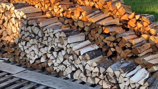 Super Splitting and Stacking Firewood смотреть онлайн