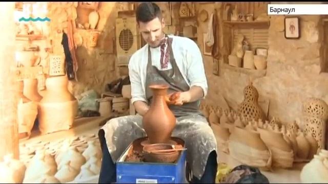 В Барнауле проходит Фестиваль национальных культур смотреть онлайн