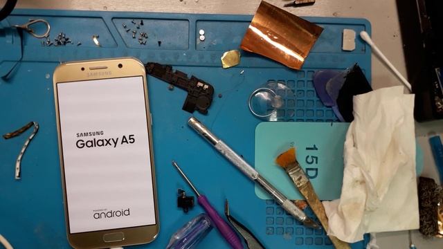 Разборка Samsung a520 или как снять крышку / tutpinkod / тут пинкод смотреть онлайн