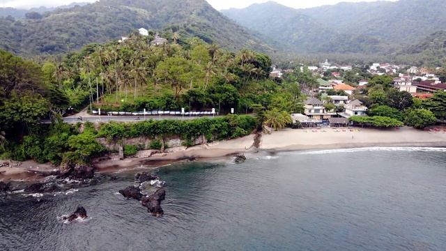 Lombok Drone Footage in 4K смотреть онлайн