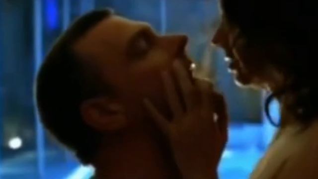 Ray Stevenson - So Different, So Hot (Inva Mula - The Diva Dance) смотреть онлайн