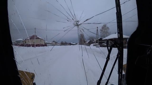 Ушёл с мини погрузчика, нашёл тракториста вместо себя. смотреть онлайн