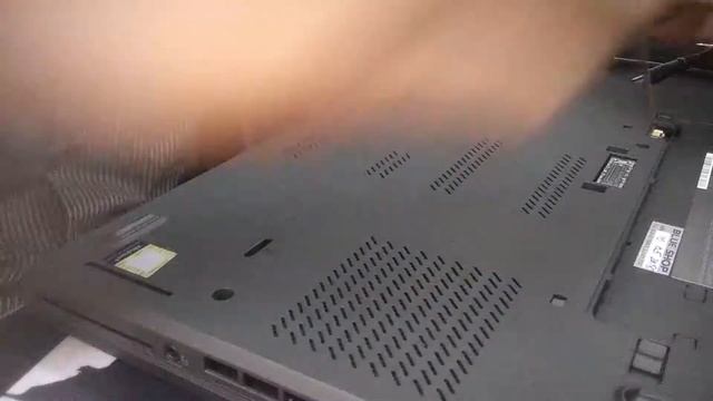 เปลี่ยน SSD Dell 7447 to Lenovo Thinkpad T470p смотреть онлайн