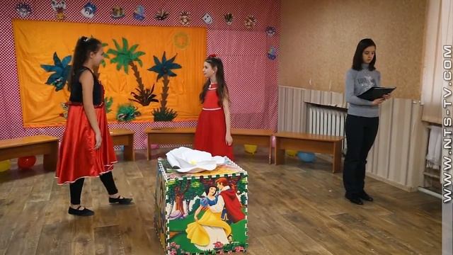 «Прекрасное Далеко». Английский театр «Волшебная страна» смотреть онлайн