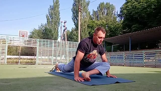 НАКЛОНЫ // Работа с задней поверхность ног // смотреть онлайн